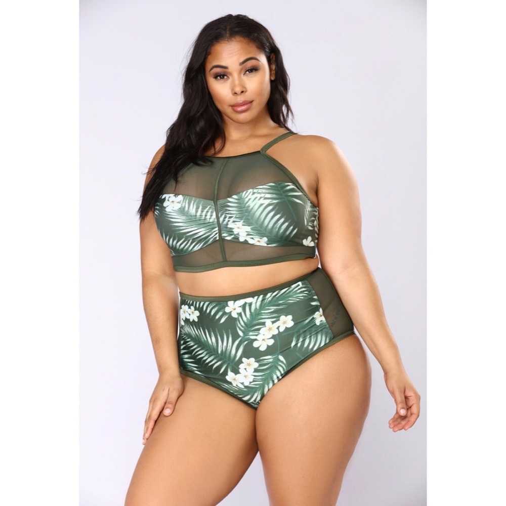 Cute amazing bikini!